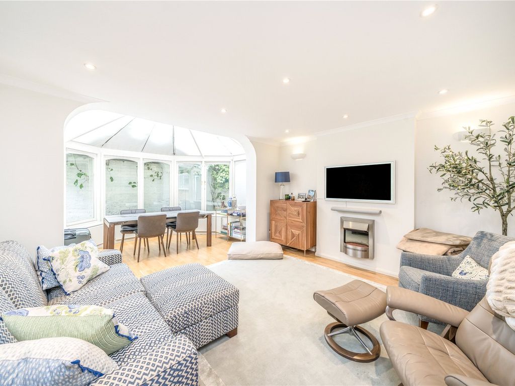 4 bed end terrace house to rent in Markham Street, London SW3 Zoopla