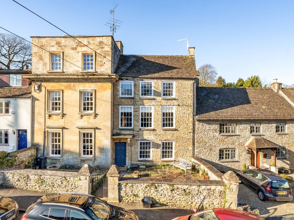 1 bed flat for sale in Gumstool Hill, Tetbury GL8, £220,000 Zoopla