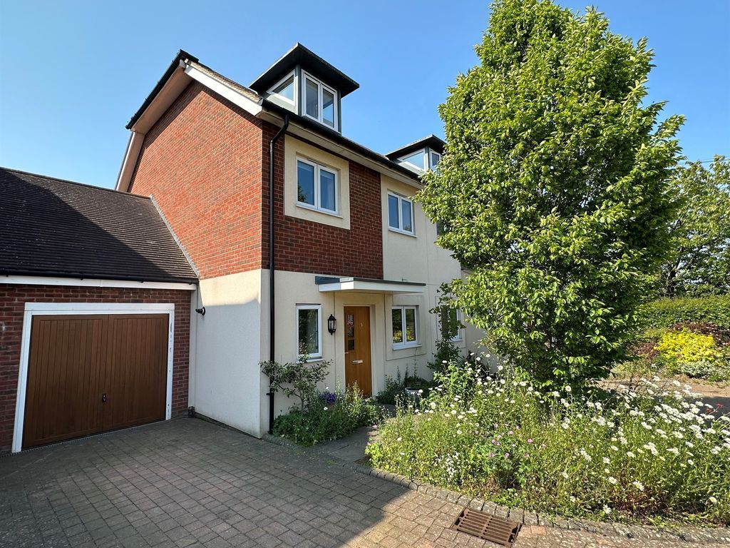 3 bed semidetached house for sale in Crosshaven Place, Lewes BN7 Zoopla