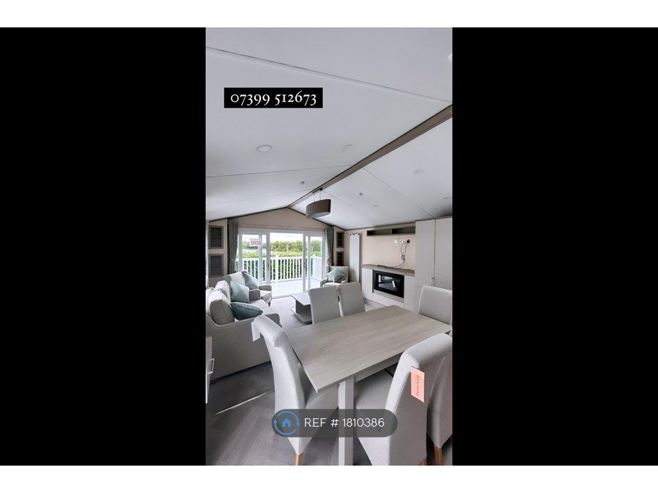 2 bed mobile/park home to rent in Brightlingsea Haven Ltd