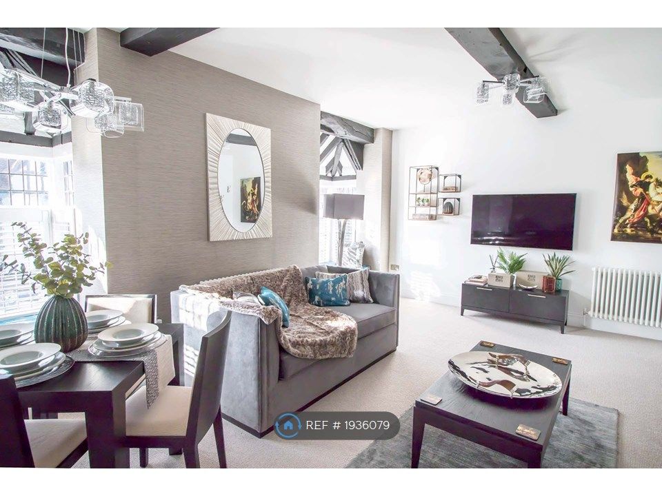 1 bed flat to rent in House, Henley In Arden B95, £2,708 pcm