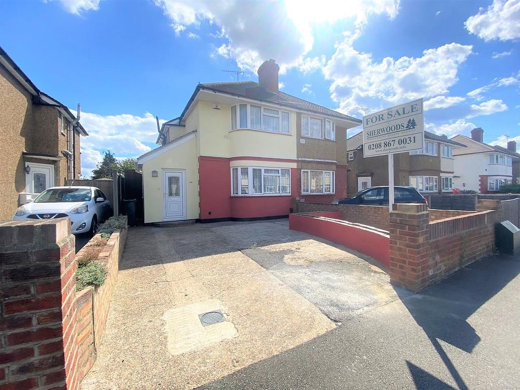2 bed semidetached house for sale in Kingston Avenue, Feltham TW14, £450,000 Zoopla