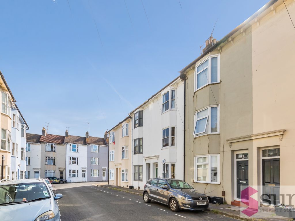 4 bed terraced house to rent in St. Martins Place, Brighton BN2 Zoopla