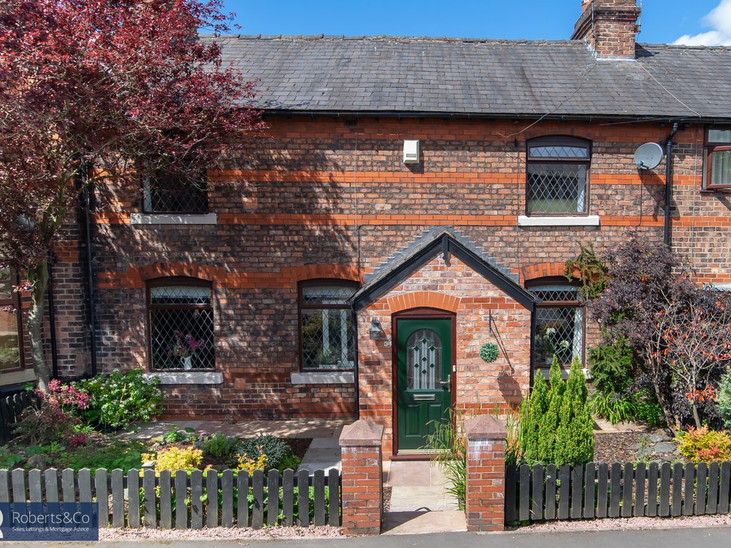 3 bed cottage for sale in Todd Lane North, Lostock Hall, Preston PR5