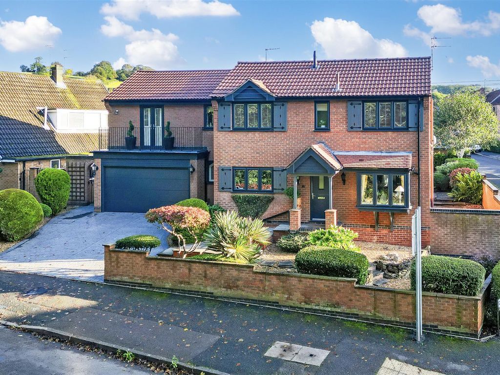 6 bed detached house for sale in Willow Lane, Gedling, Notitnghamshire
