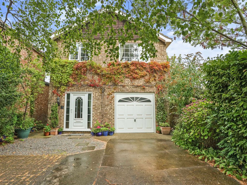 4 bed detached house for sale in Danby Road, Gorleston, Great Yarmouth