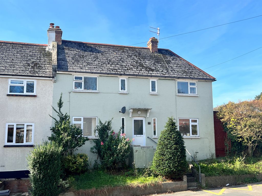 3 bed semidetached house for sale in Hollington Old Lane, St. Leonards