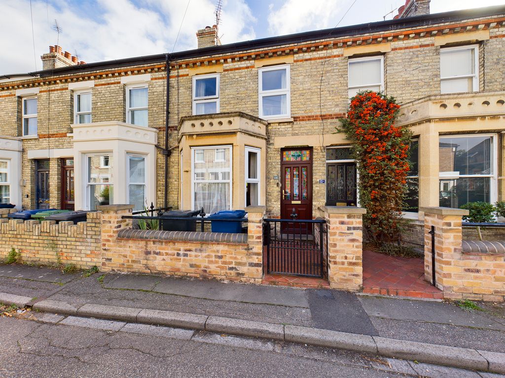 3 bed terraced house for sale in Springfield Road, Cambridge CB4 Zoopla
