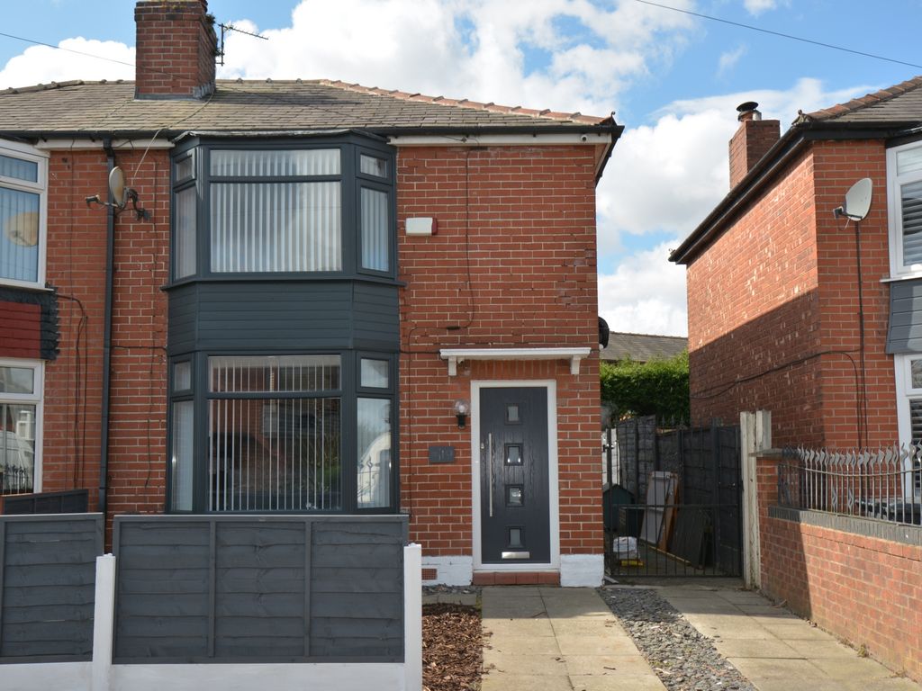 3 bed semidetached house for sale in Lytton Road, Droylsden M43 Zoopla