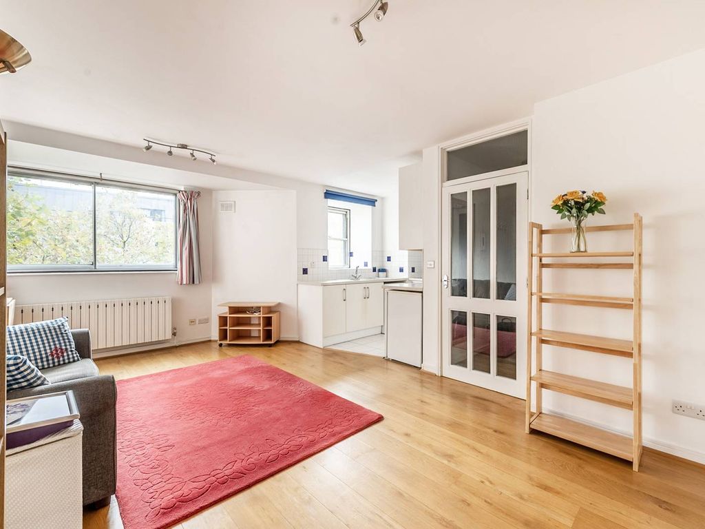 Cromwell Road, Kensington, London SW5  