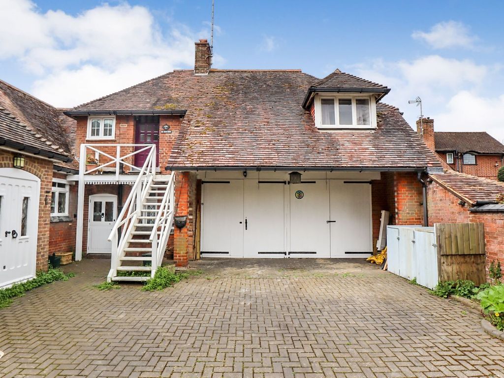 2 bed flat to rent in Townsend Lane, Harpenden AL5 Zoopla