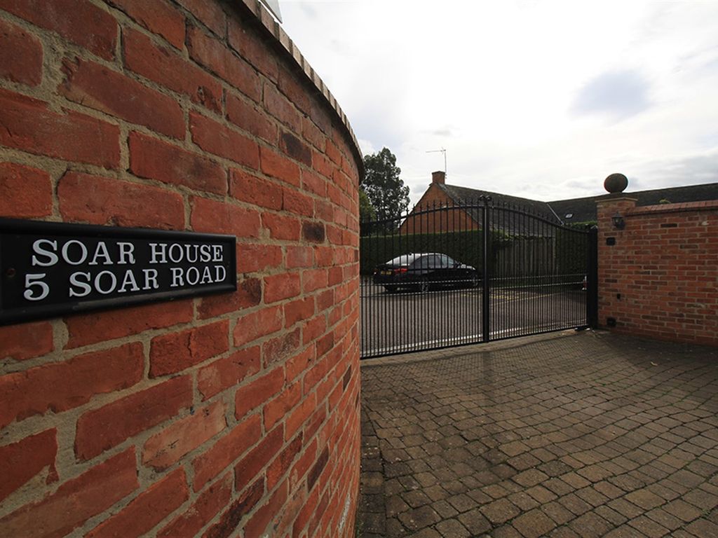 2 bed flat to rent in Soar Road, Quorn, Loughborough LE12, £950 pcm