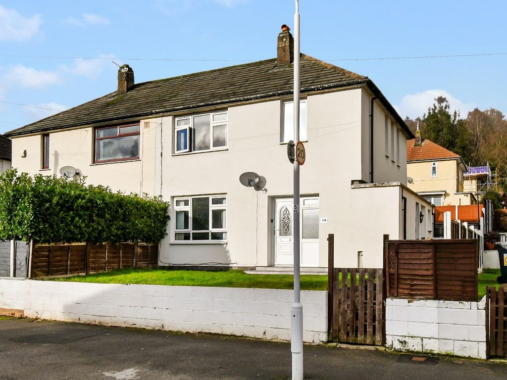 Iveson Road, Leeds LS16