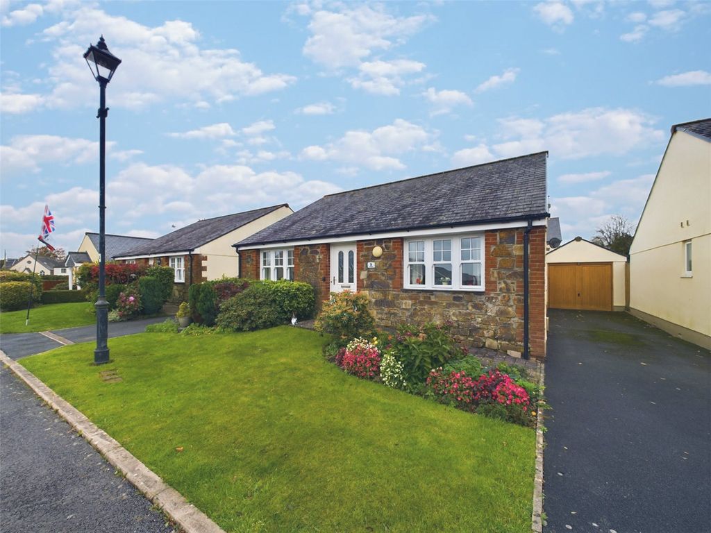 3 bed bungalow for sale in The Meadows, Northlew, Okehampton EX20, £