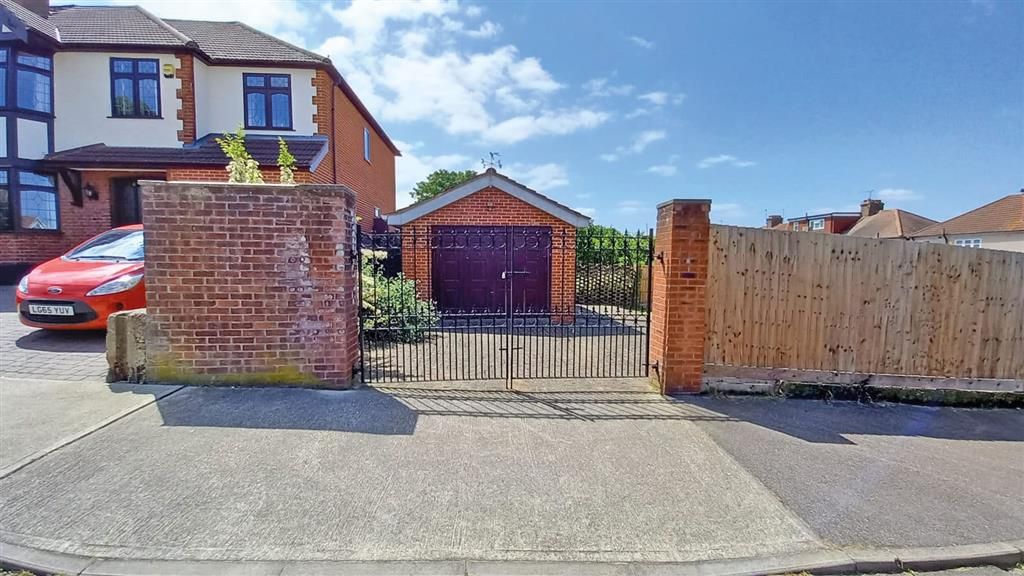 Land for sale in Dorset Avenue, Romford RM1 Zoopla