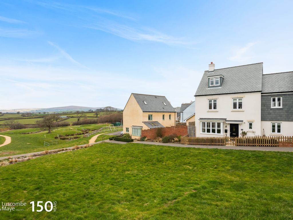 4 bed semidetached house for sale in Little Orchard Close, Modbury