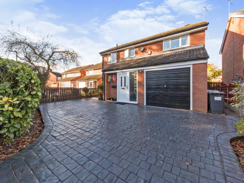 3 bed detached house for sale in Queens Park Drive, Crewe CW2 Zoopla