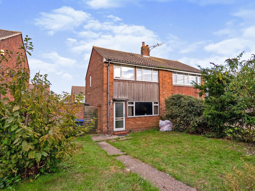 3 bed semidetached house for sale in Rectory Farm Road, Sompting