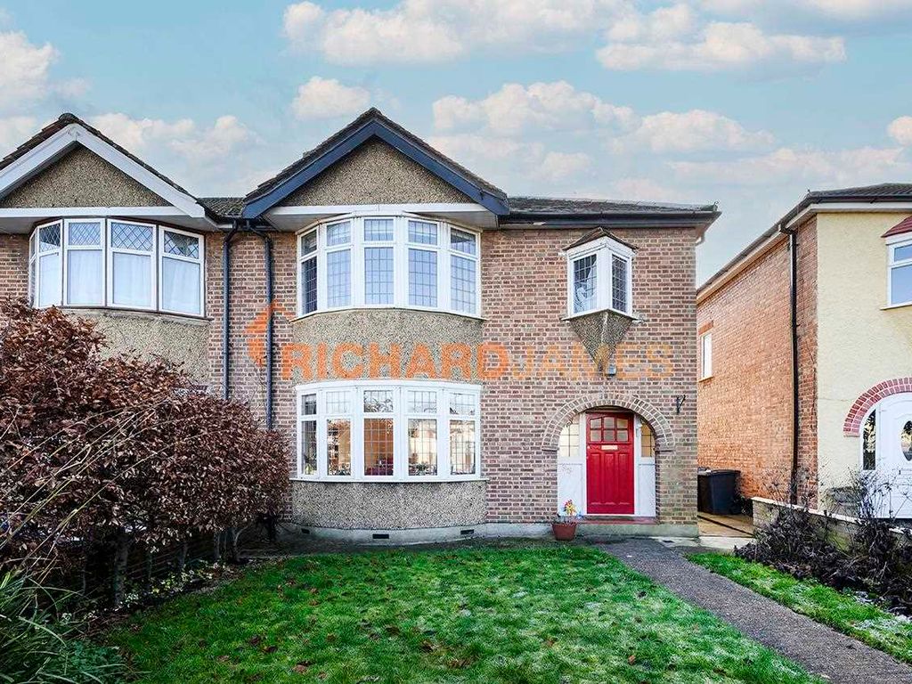 Devonshire Road, London NW7  