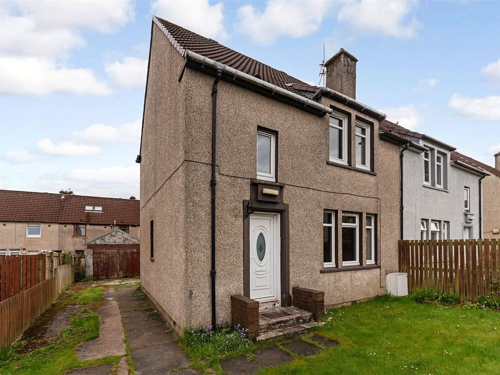 3 bed semidetached house for sale in Glendale Drive,