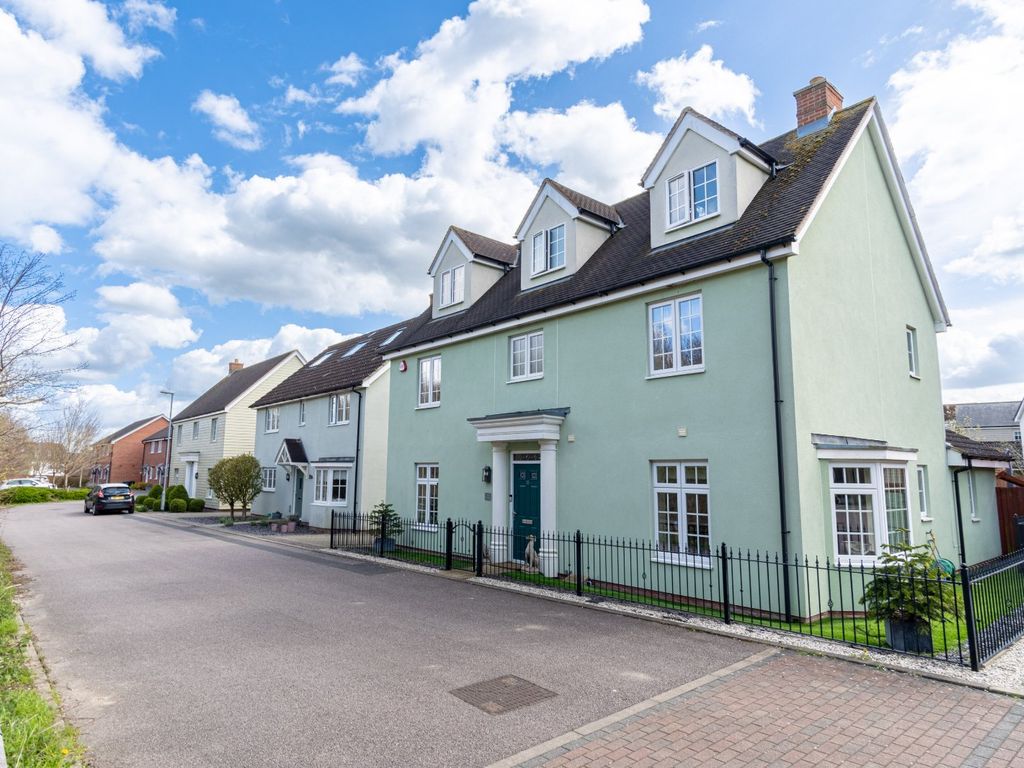 6 bed detached house for sale in Marshalls Way, Little Canfield, Dunmow CM6 Zoopla
