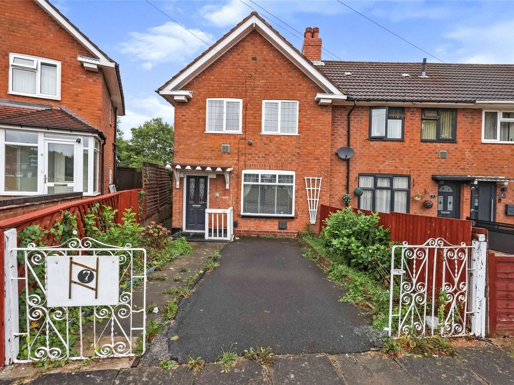 2 bed terraced house for sale in Hollington Crescent, Birmingham B33