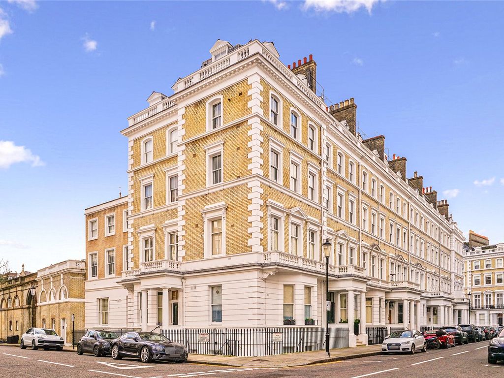 2 bed flat to rent in Onslow Gardens, London SW7, £3,813 pcm Zoopla