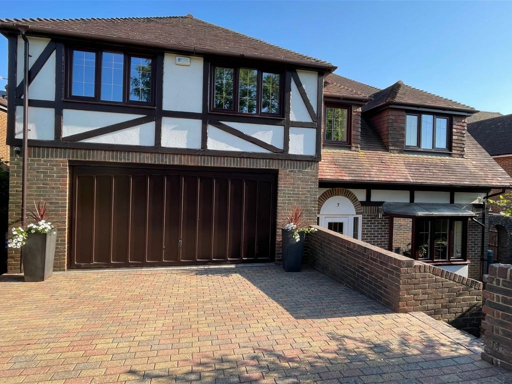 5 bed detached house for sale in Palmers Way, High Salvington, Worthing