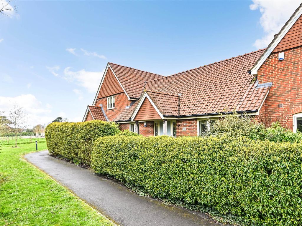 2 bed terraced bungalow for sale in Morleys Green, Ampfield, Hampshire