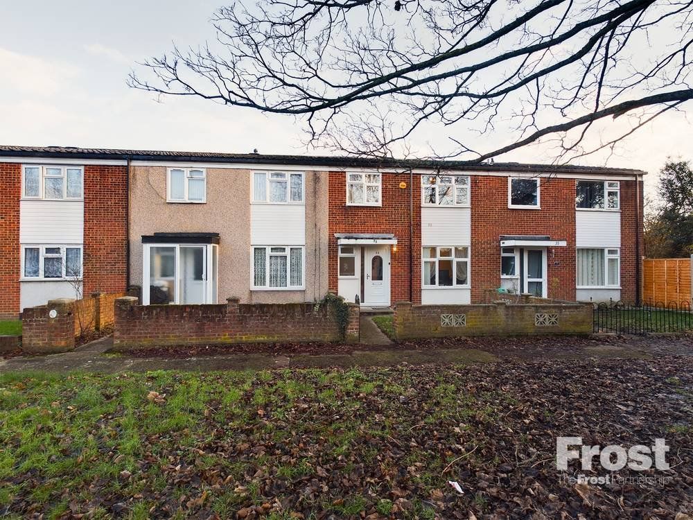 3 bed terraced house for sale in Hobart Road, Hayes UB4 Zoopla