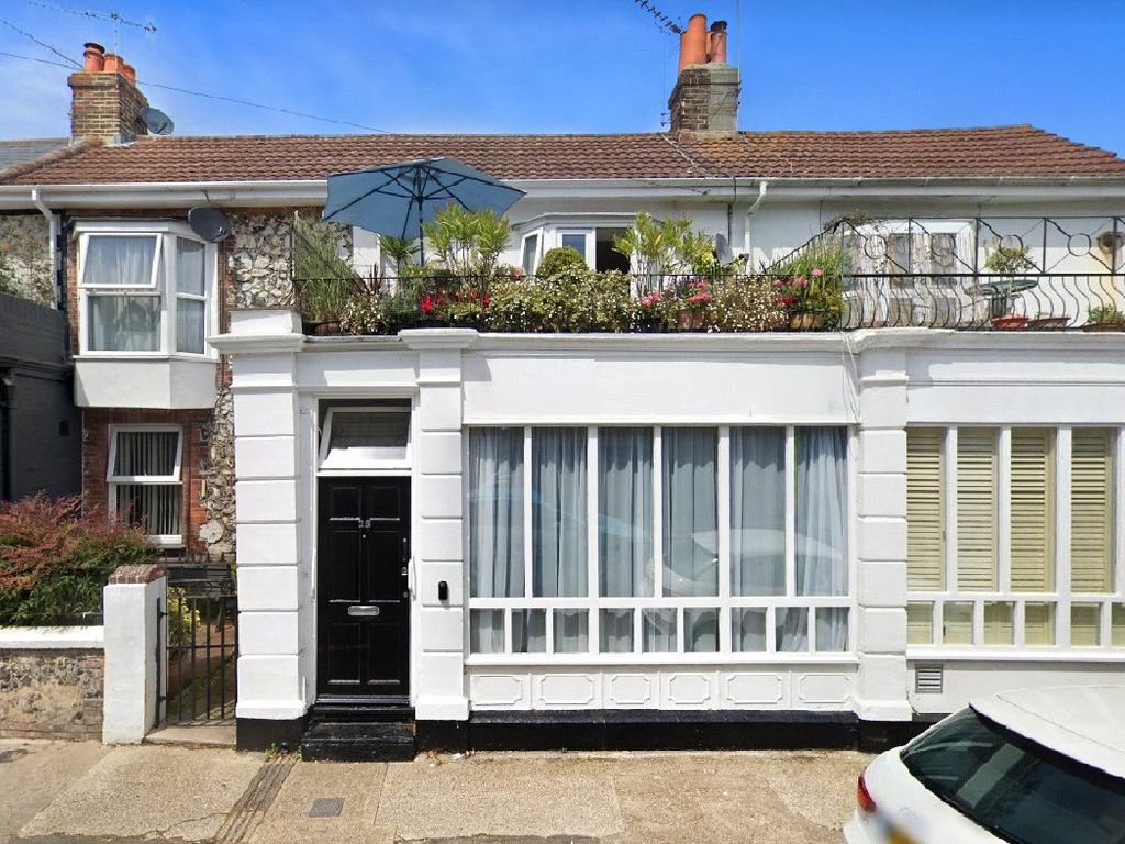 3 bed terraced house for sale in River Road, Littlehampton, West Sussex