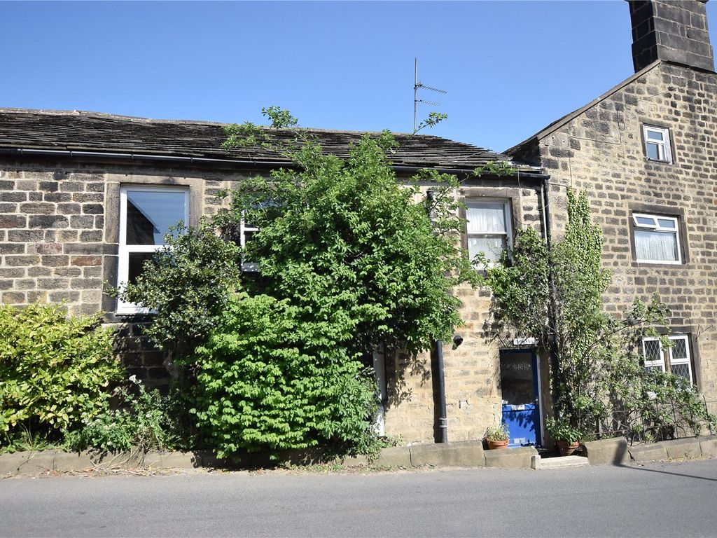 3 bed terraced house to rent in Moor Cottage, Moor Lane, Guiseley
