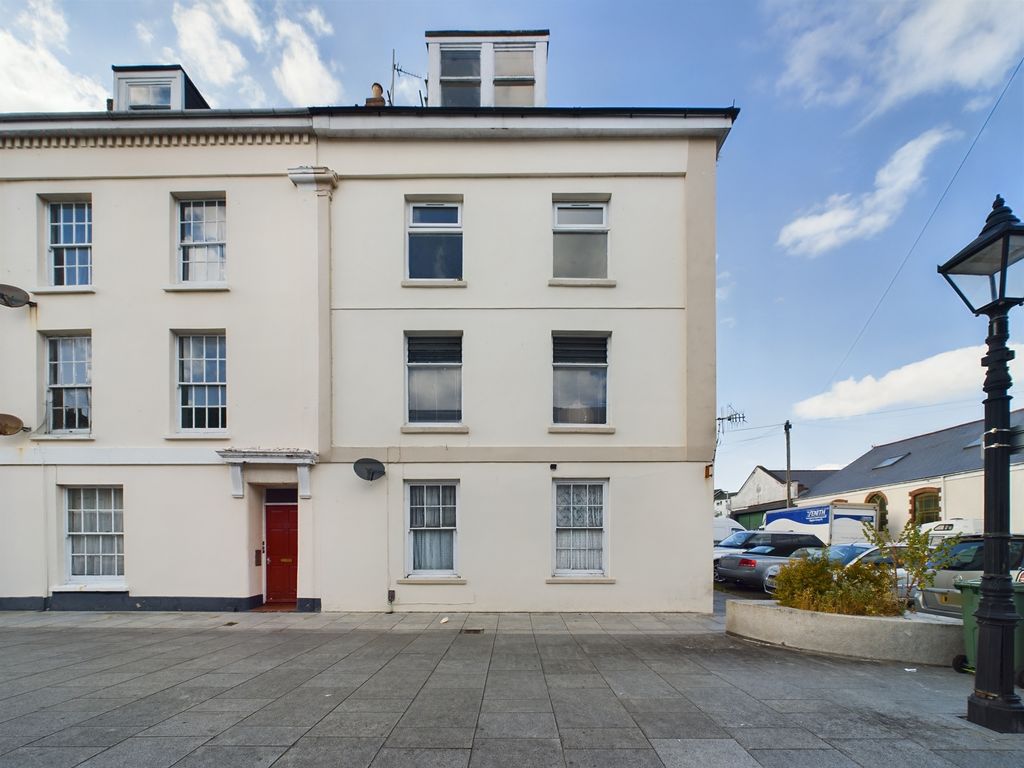3 bed to rent in Adelaide Street, Stonehouse, Plymouth PL1