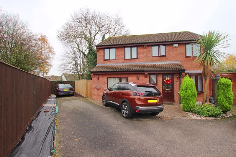 6 bed detached house for sale in Oban Court, Immingham DN40 Zoopla