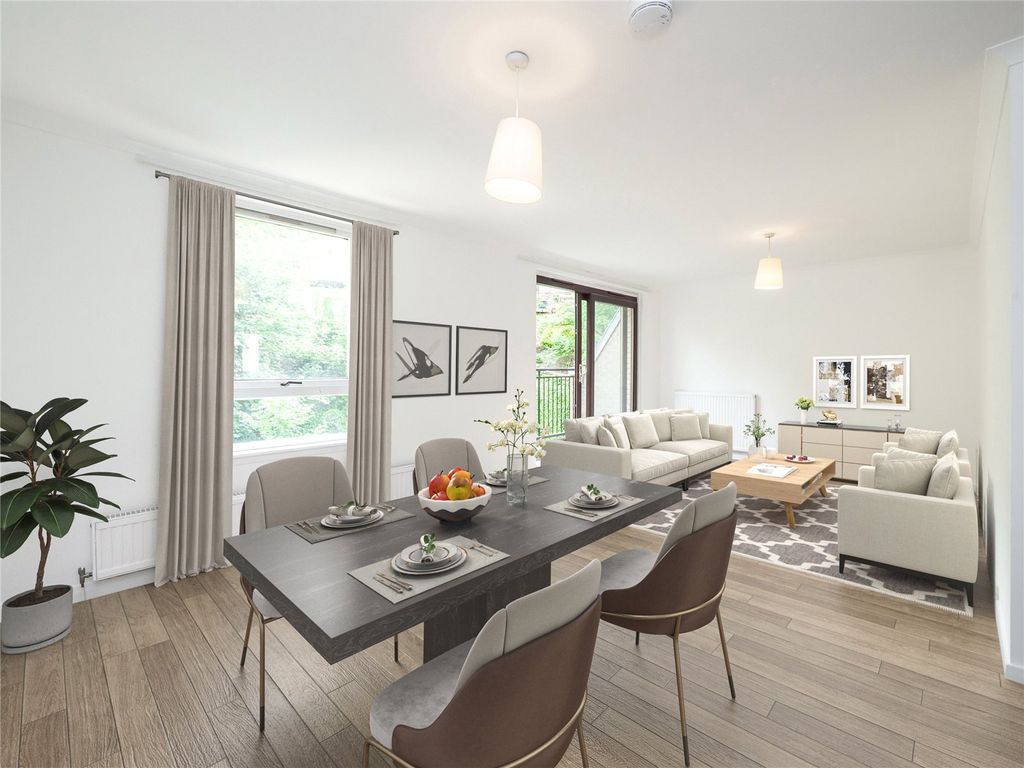 12/1 Damside, Dean Village, Edinburgh EH4  