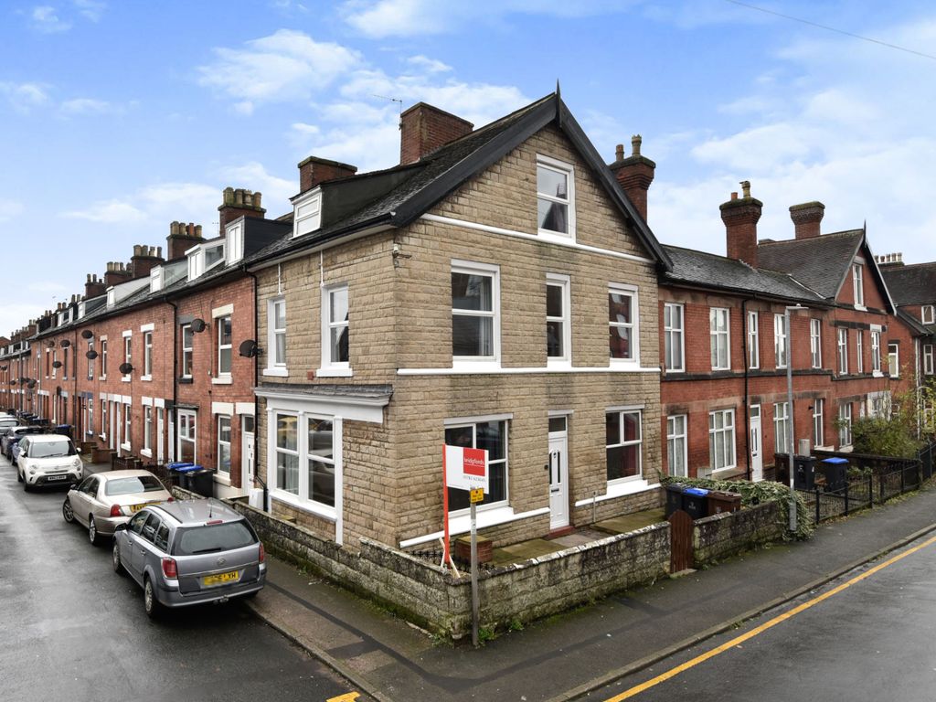 5 bed end terrace house for sale in Britannia Street, Leek