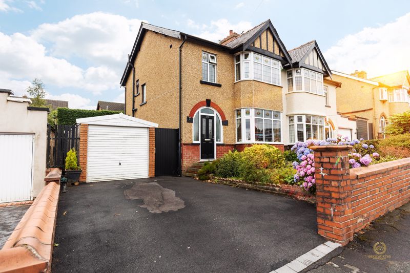 3 bed semidetached house for sale in Stanhill Lane, Oswaldtwistle