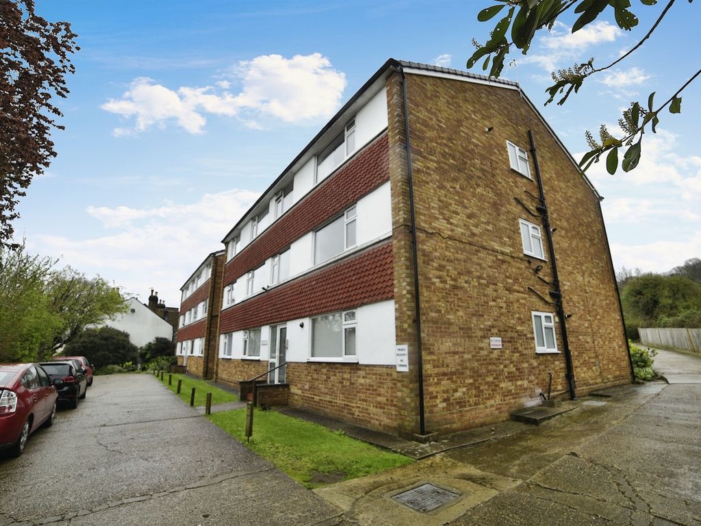 2 bed flat for sale in Bessborough Road, Harrow HA1 Zoopla