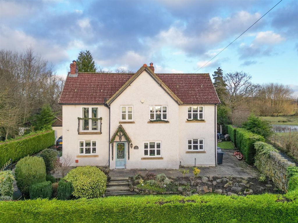 3 bed detached house for sale in Wood End, Elmridge, Leigh WN7, £