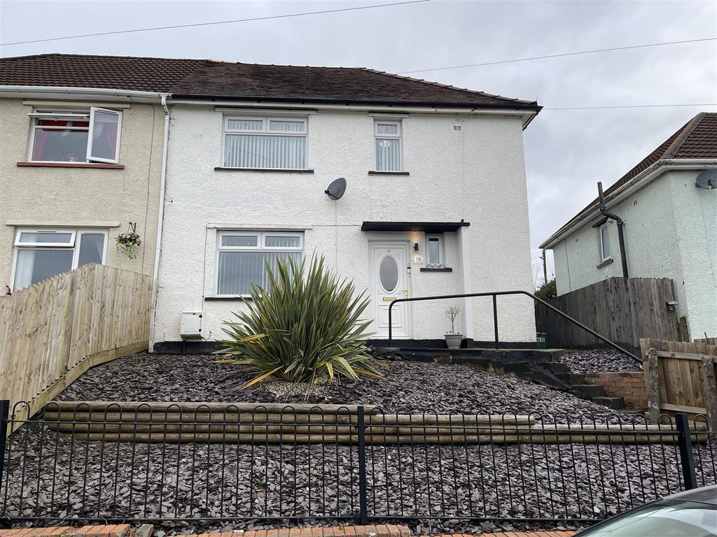 3 bed semidetached house for sale in Brynheulog, Mountain Ash CF45, £139,950 Zoopla