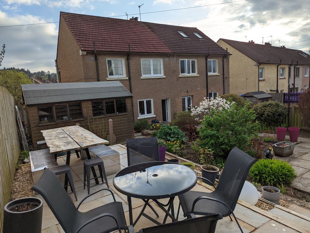 3 bed semidetached house for sale in Braehead Place, Linlithgow EH49