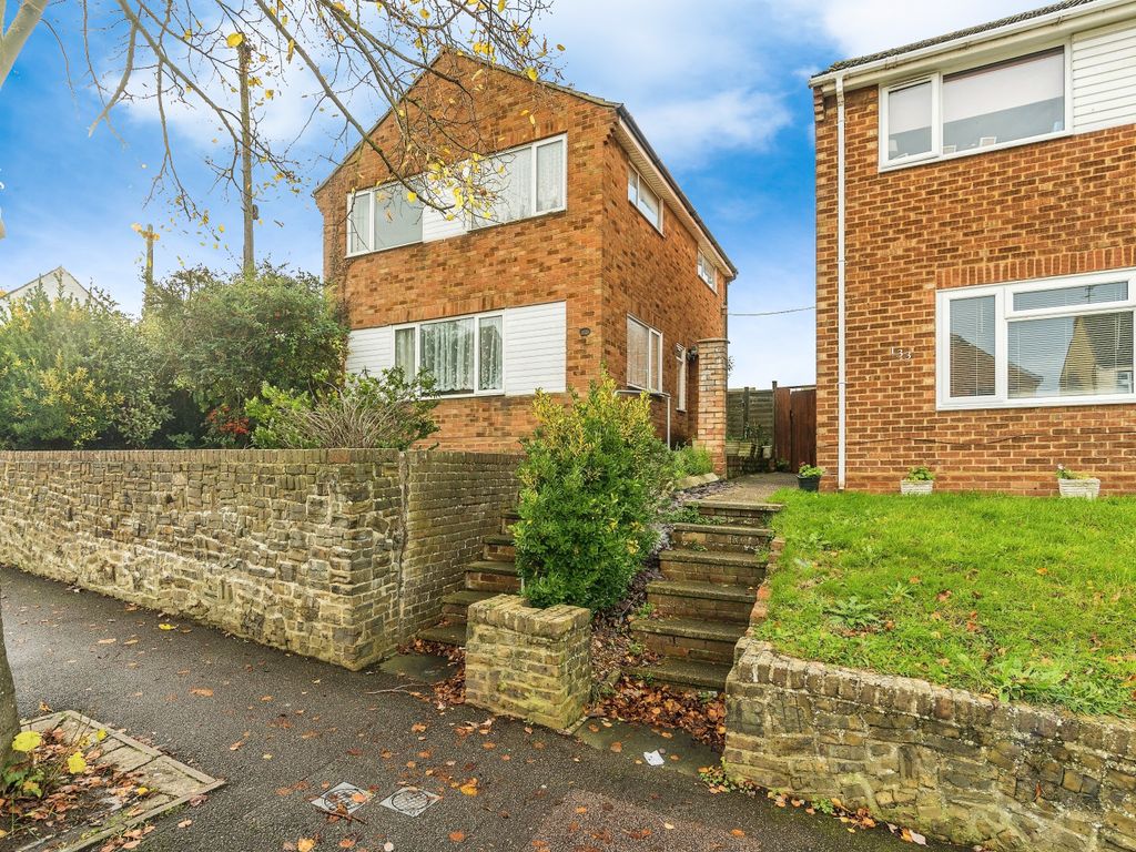 3 bed detached house for sale in High Street, Milton Regis
