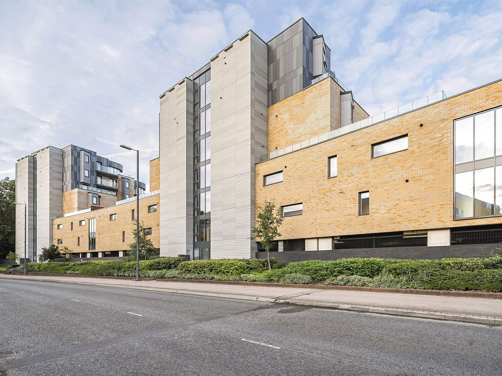 1 bed flat to rent in Riverside View, Reading RG1, £1,500 pcm Zoopla