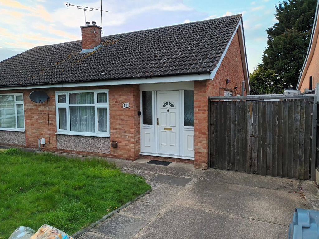 2 bed bungalow to rent in Thomson Close, Leicester LE4 Zoopla