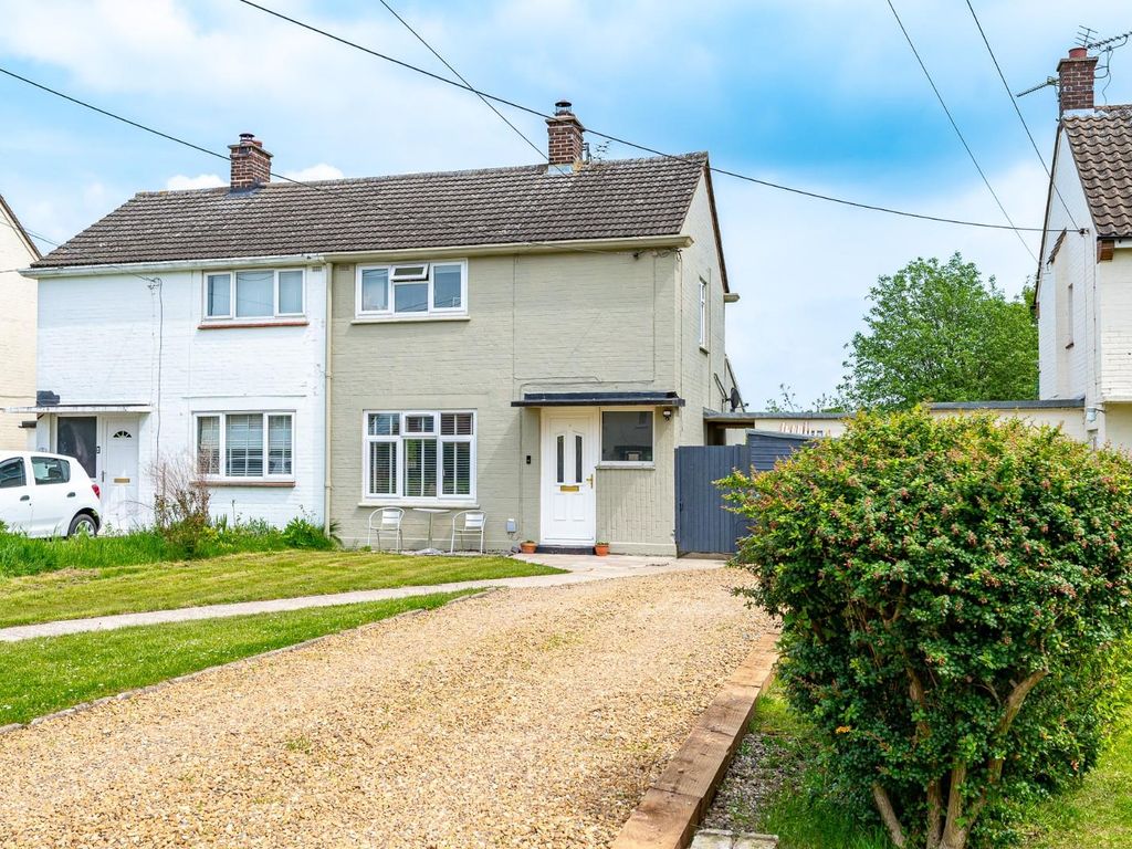 2 bed semidetached house for sale in Whitegates, Lindsell, Dunmow CM6