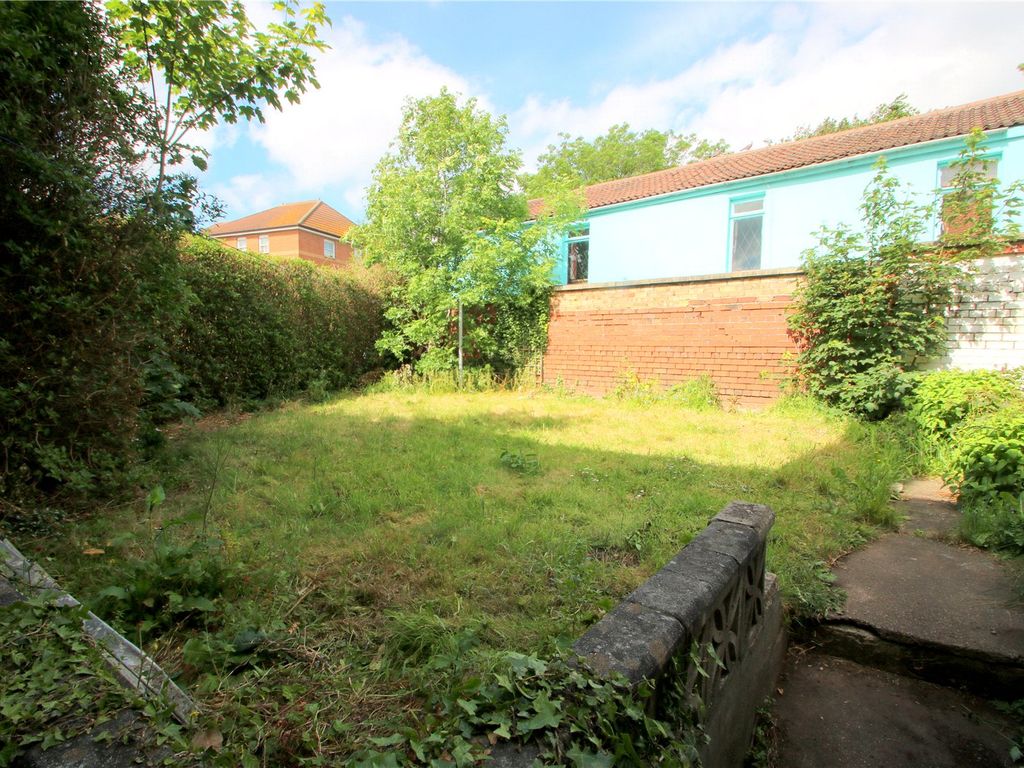 1 bed flat to rent in Luckwell Road, Bedminster, Bristol BS3, £1,000