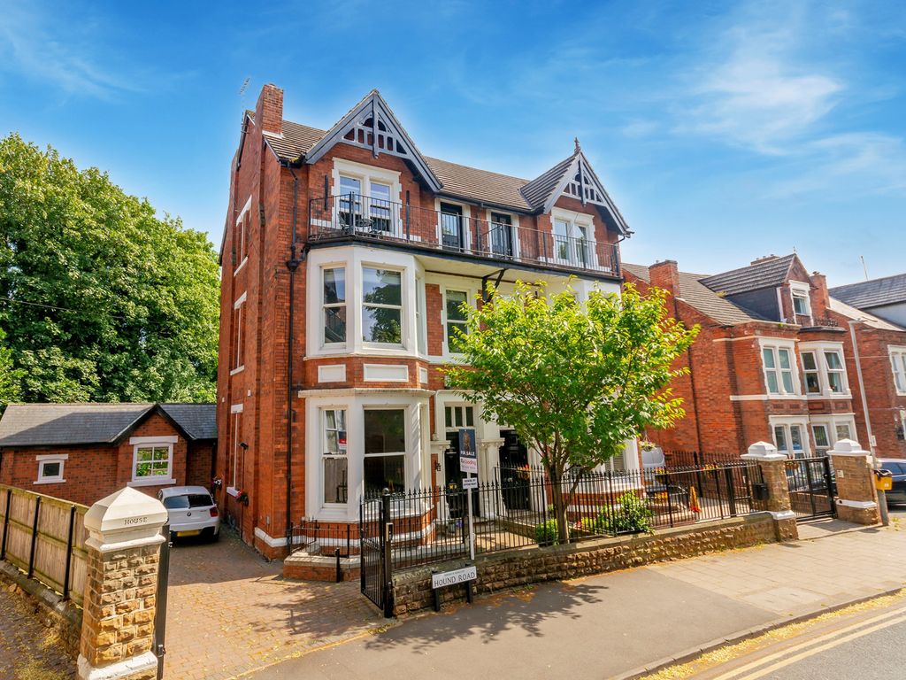 5 bed semidetached house for sale in Hound Road, West Bridgford NG2