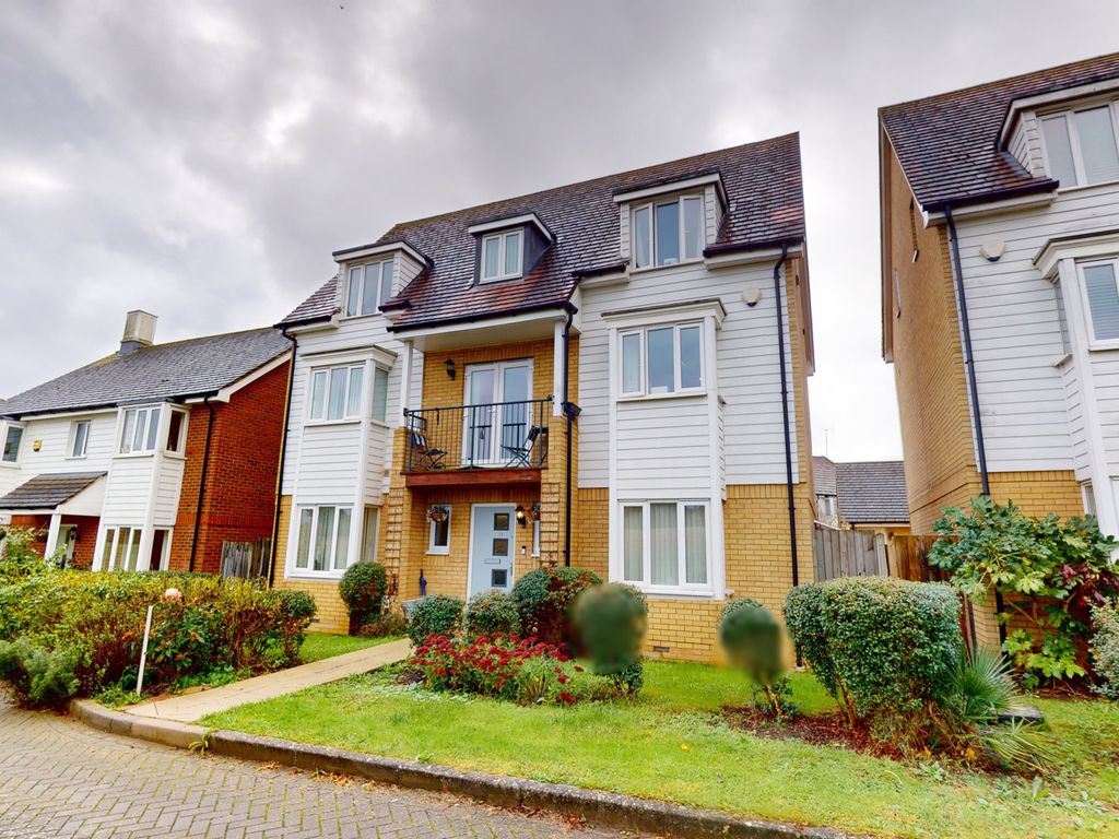 5 bed detached house for sale in David Henderson Avenue, Repton Park