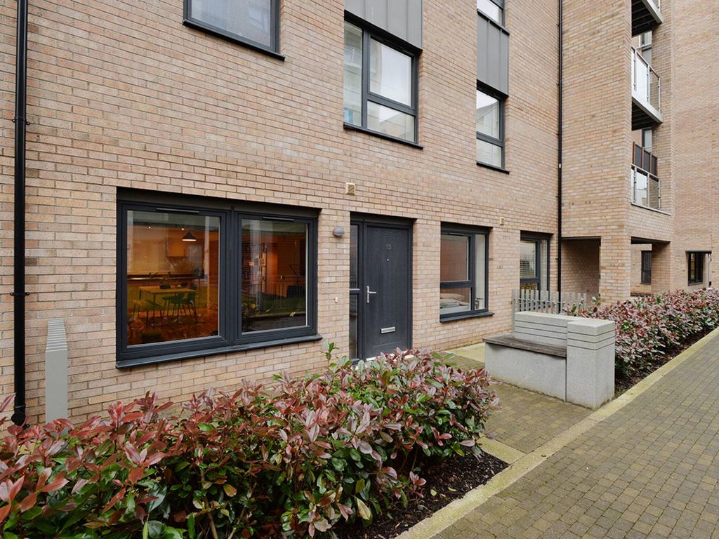 Shrubhill Walk, Leith, Edinburgh EH7  