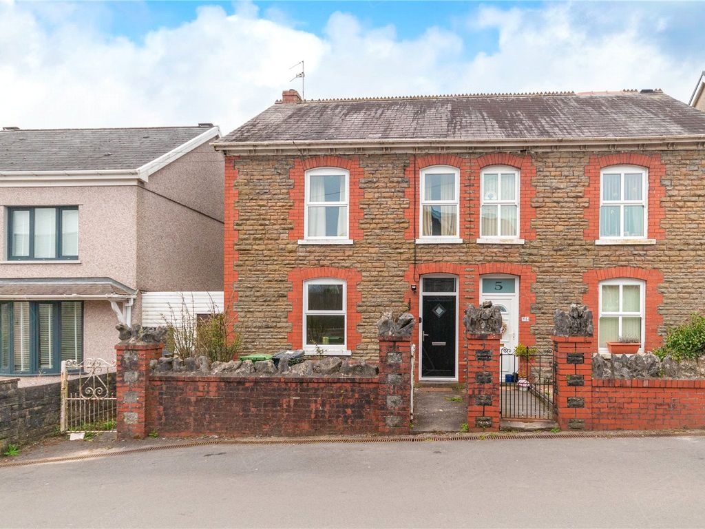 3 bed semidetached house for sale in School Road, Gurnos, Lower